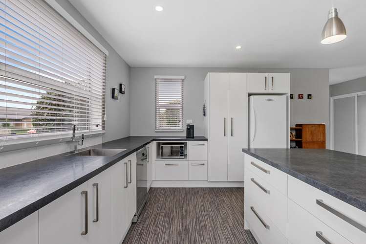 19 Lignite Drive Rolleston_6