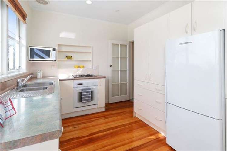 80 Pleasant Road Glen Eden_10