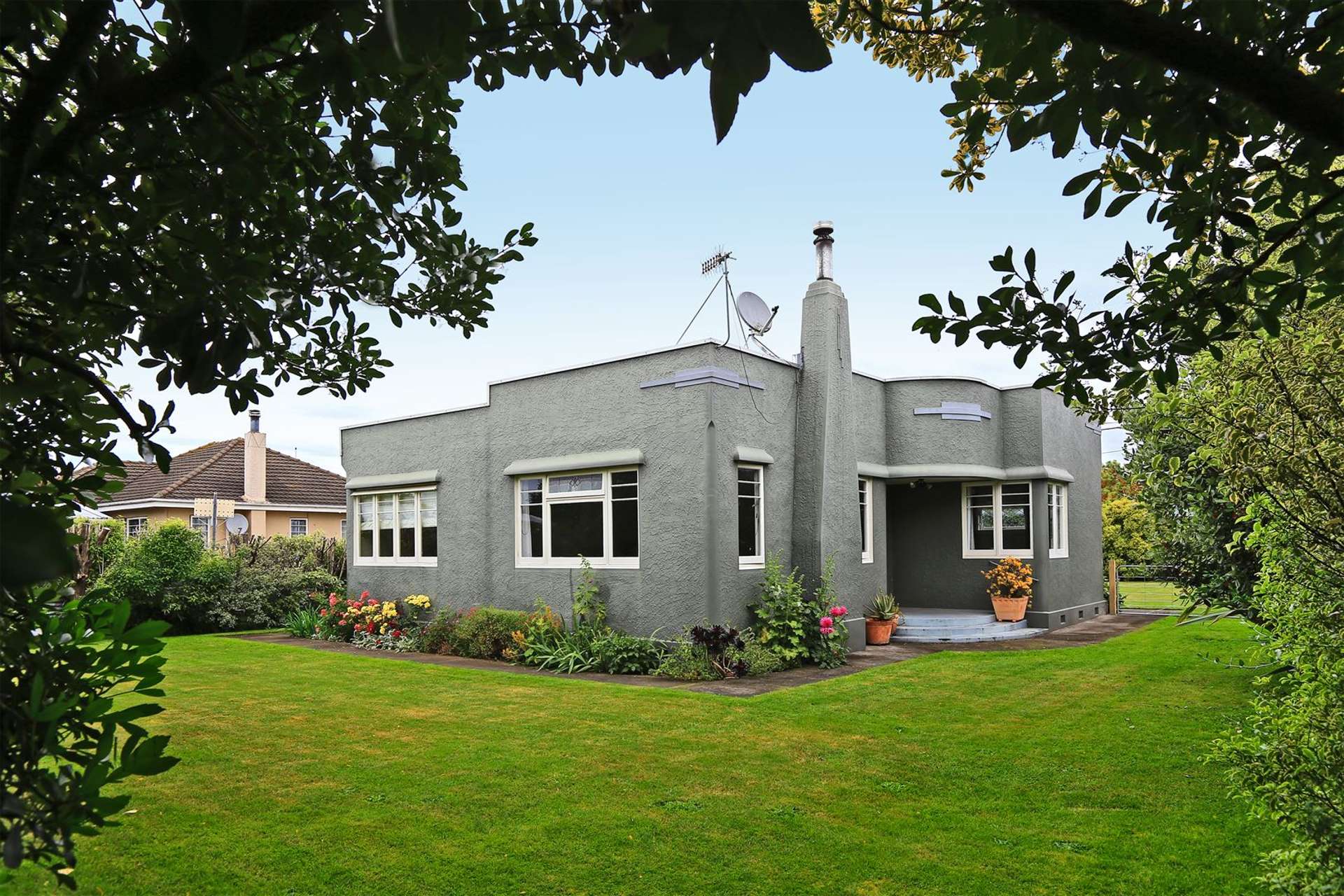 807 Oliphant Road Raureka_0