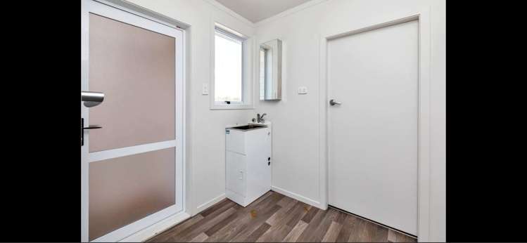 10 Lake Ora Road Te Kamo_5