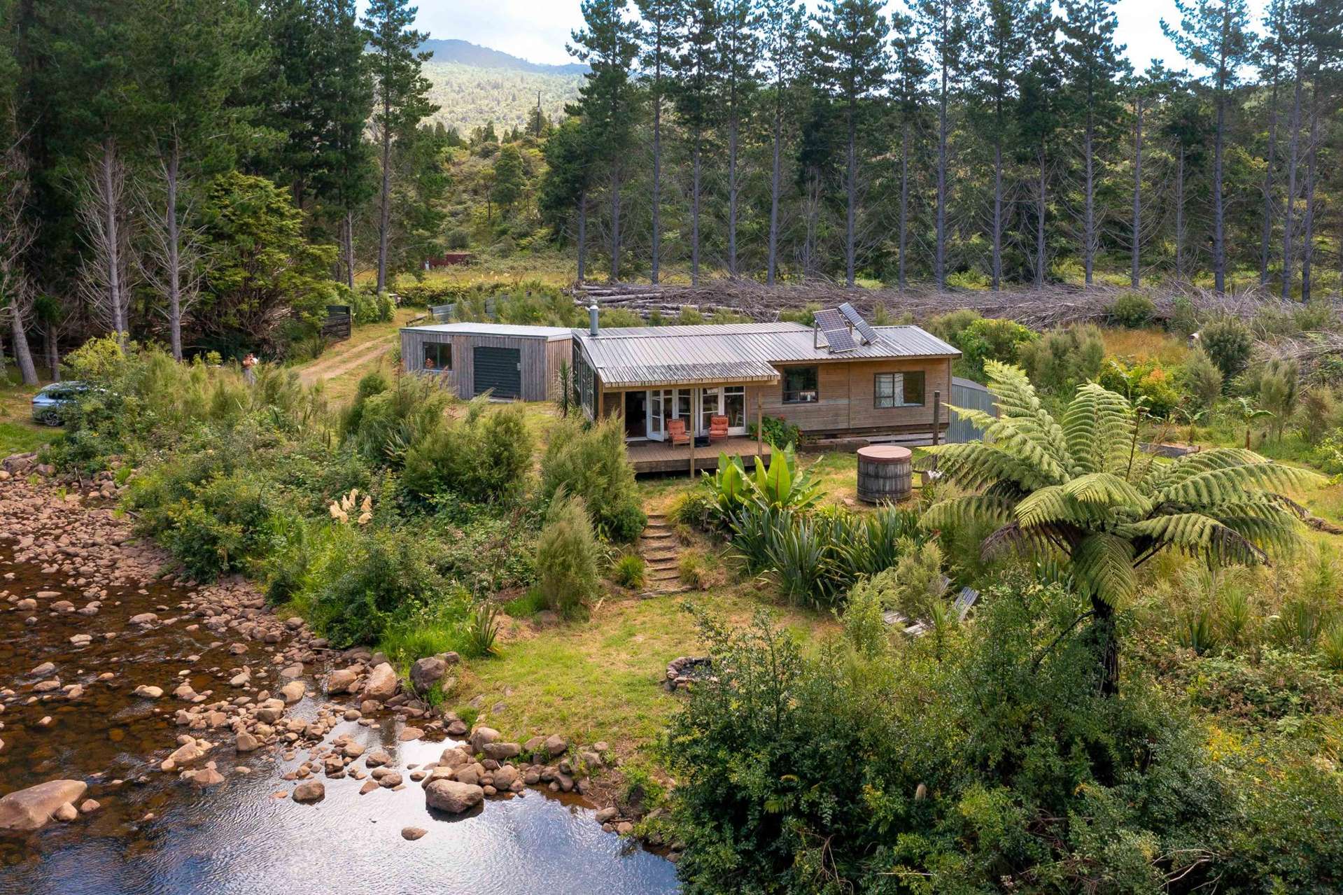 1312 Wekaweka Road Waimamaku_0