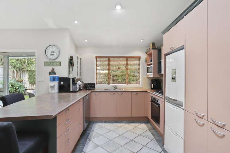 22 Cinnabar Place Westgate_7