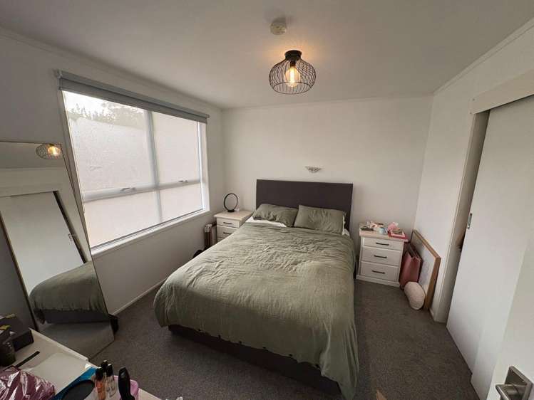 1/14 Camrose Place Glenfield_13