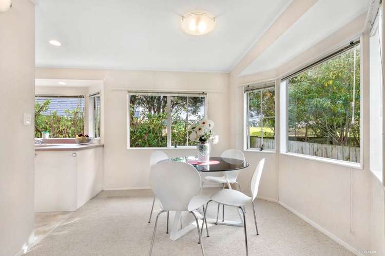 15 Riverview Road New Lynn_10