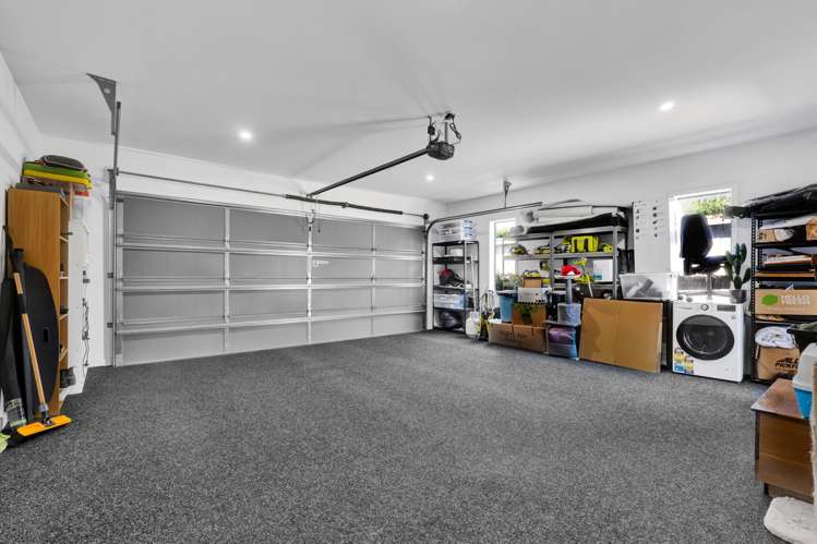 17 Honeyfield Drive Whalers Gate_29