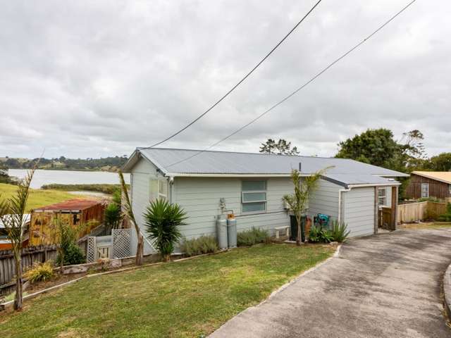 105 Wharf Road Port Albert_1