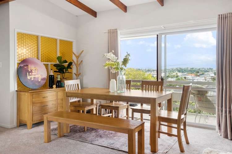 558a Beach Road Rothesay Bay_13