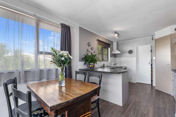 42 Barnard Road Fairy Springs_10