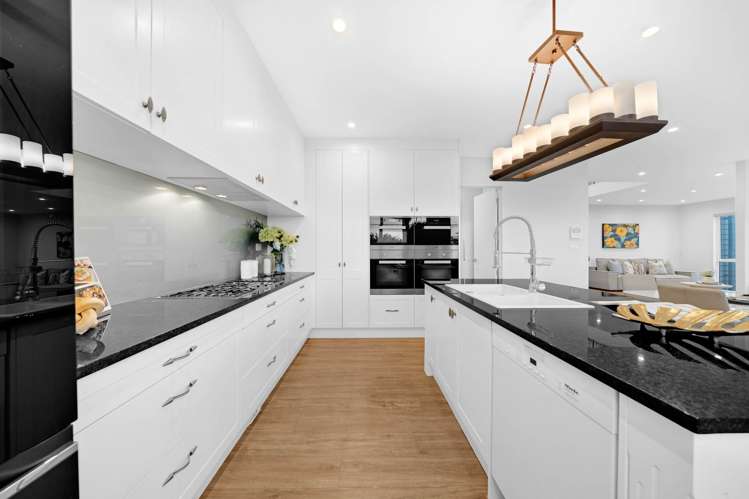 17 Masons Road Oteha_27