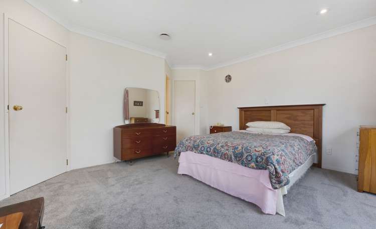 1 Youngs Road Papakura_7