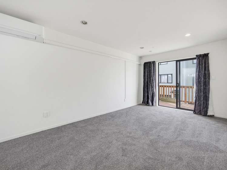 9/11 Gordon Place_4