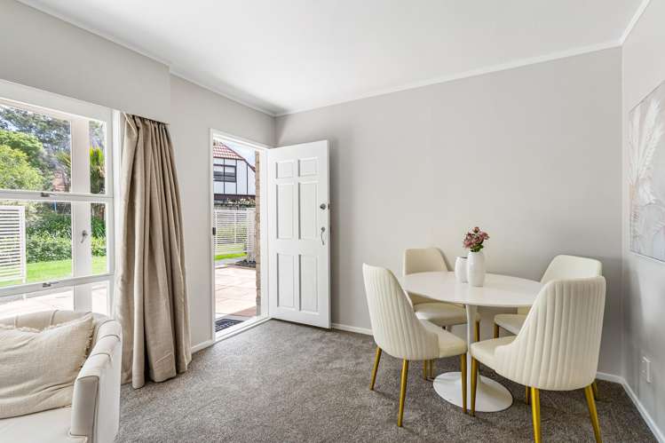 2/45 Howe Street Howick_9