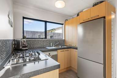 235 Linton Crescent_4