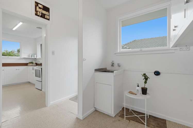 32 Reynolds Avenue Bishopdale_11