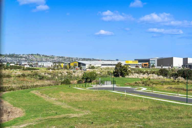 62 Malahide Drive Flat Bush_38