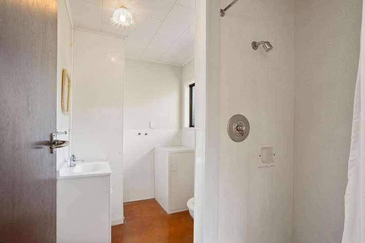 24 South Highway Whitianga_12