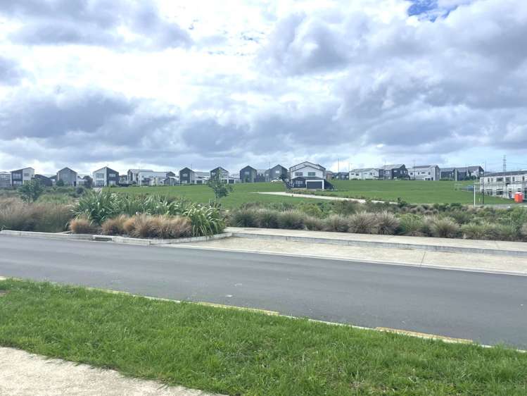50 Emerald Avenue_4