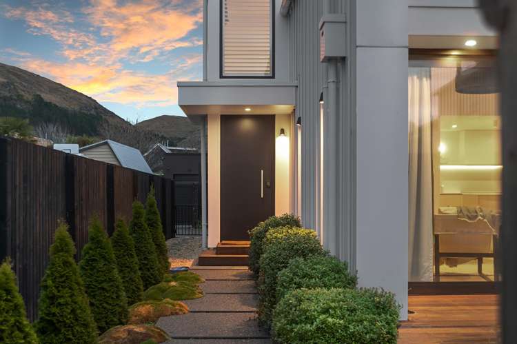 36 Colenso Street Sumner_22