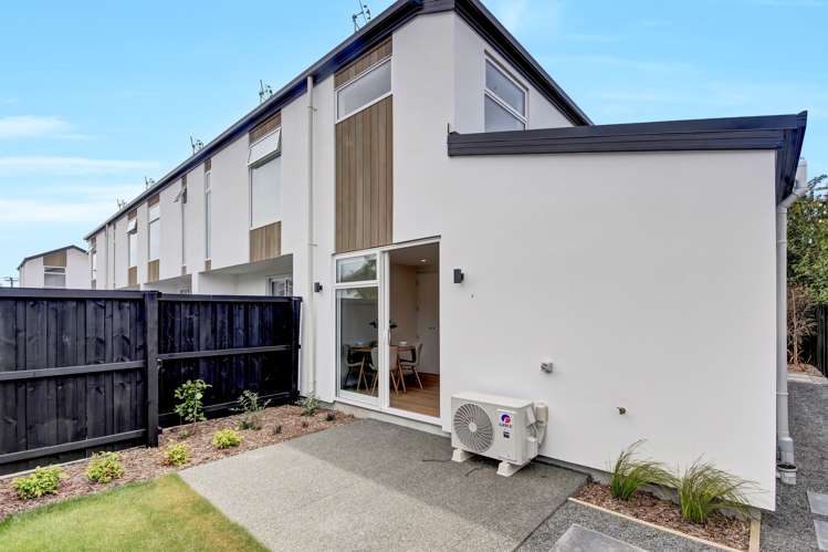 7/64 Sullivan Avenue Woolston_16