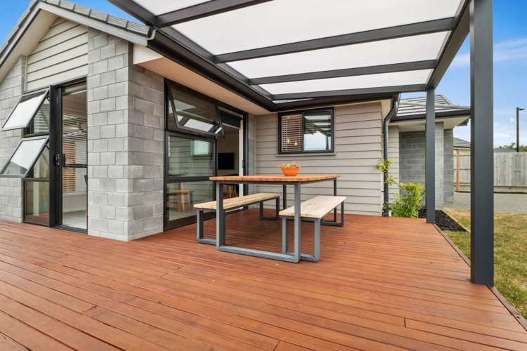 74 Bert Wall Drive Omokoroa_10