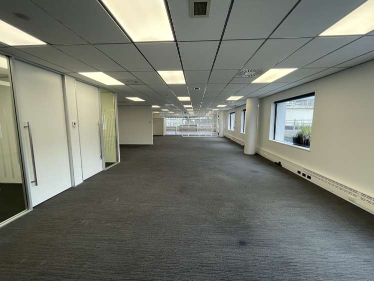 187 Broadway Newmarket_7