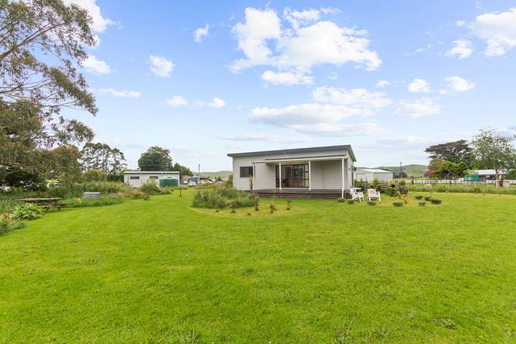 86 High Street Eketahuna_13