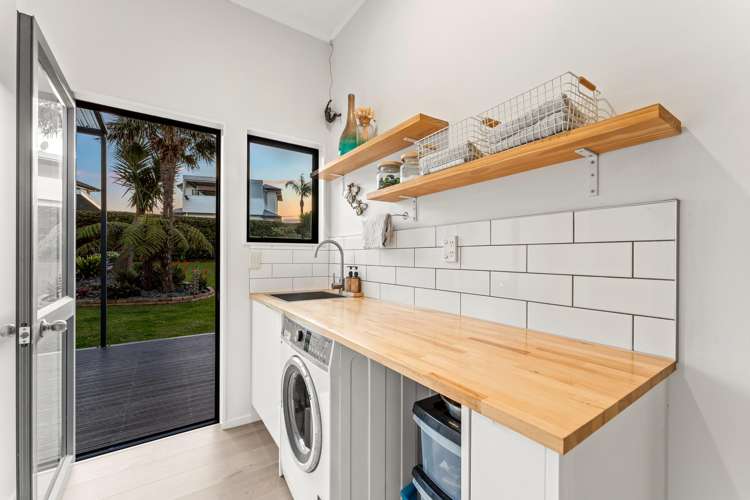 8 Brixton Road Manly_23