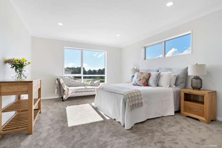 29 Horsefields Drive Flat Bush_12