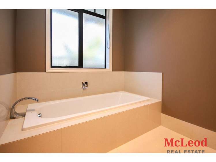 19 Country Place Allenton_30