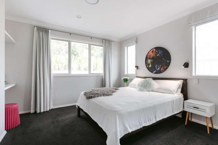 40 Broadwater Close Pyes Pa_41