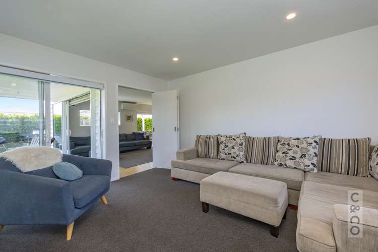 77a Pohutukawa Parade Riverhead_14