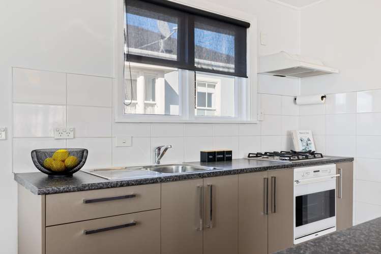 41 Parnwell Street Burwood_6