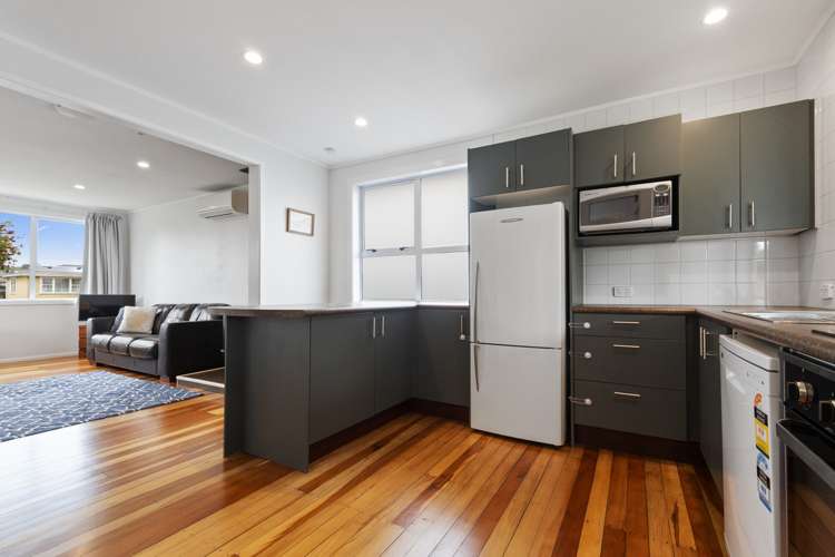 18 Brightwell Street Papakura_3