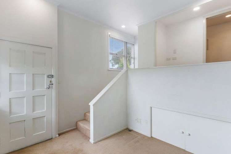 206 Hurstmere Road 塔卡普纳奥克兰新西兰_17