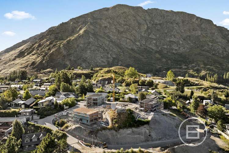 Residence 4/83 Atley Road Arthurs Point_14