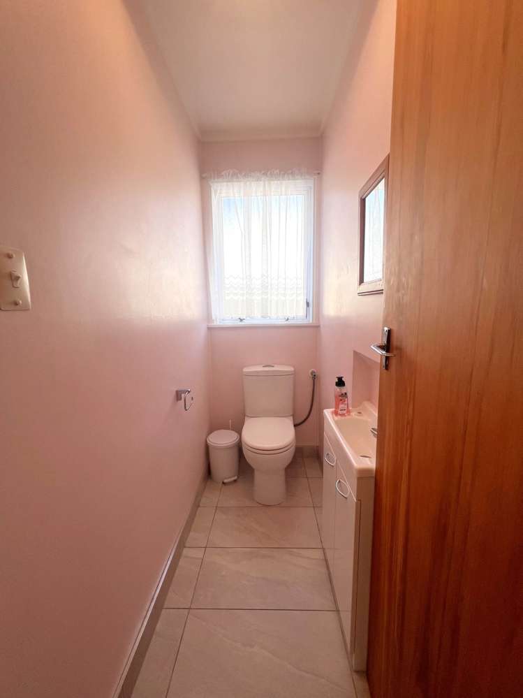 24 Caronia Crescent Lynfield_11