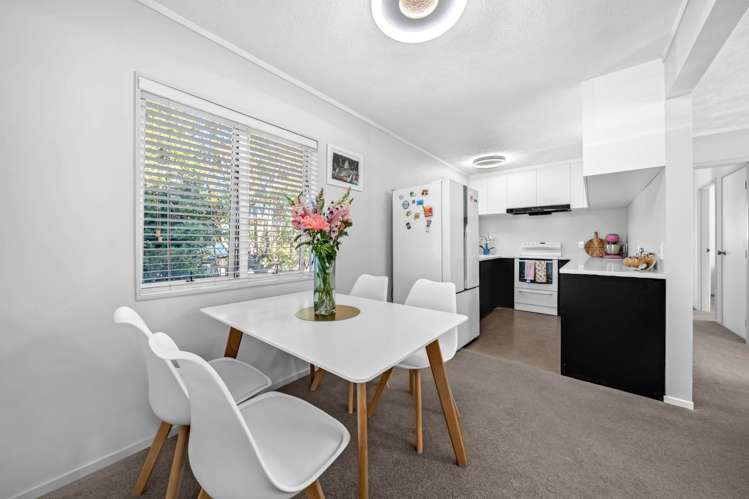 2/116 Bradbury Road Highland Park_7