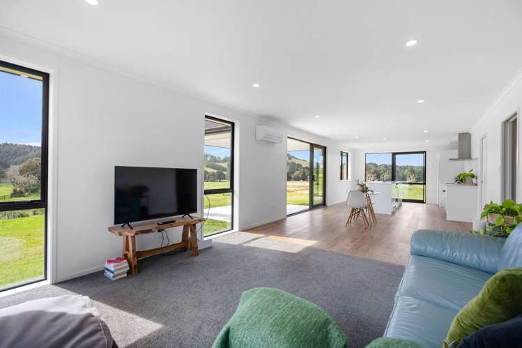 14 Riversong Road Kauri_17