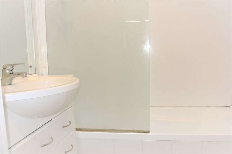 15 Tomes Lane Favona_6