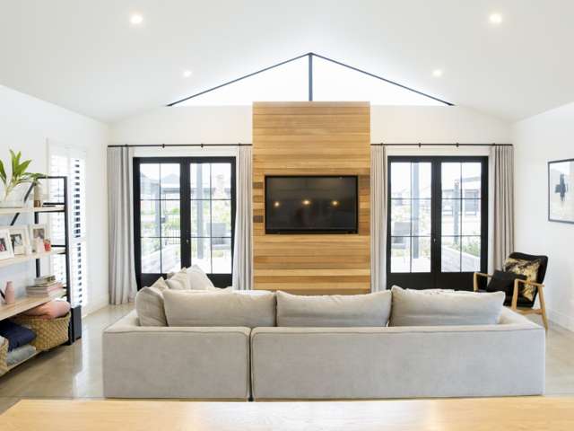 11 Alan Livingston Drive Cambridge_4