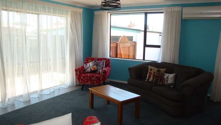 2/17 Clyde Street Seaview_3