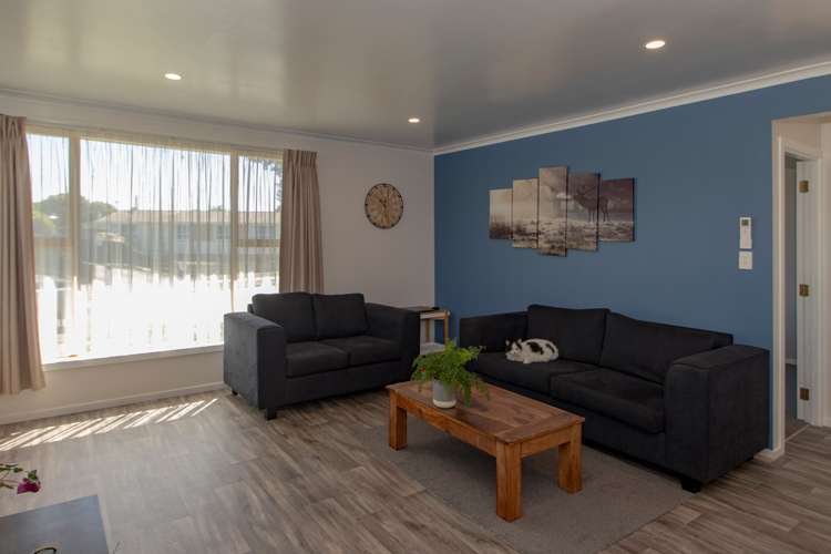 64 Wynyard Crescent Tamatea_8