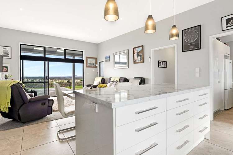 5 Ronas Place Kaingaroa_7