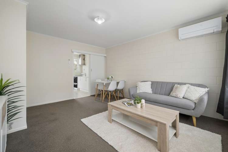 57C, D & E James Street Glenholme_12