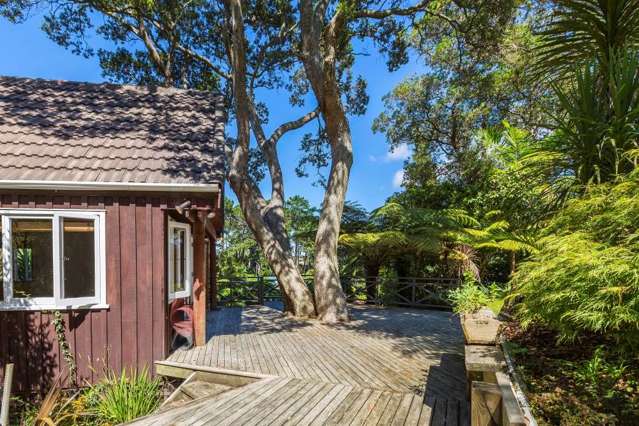 27 Rosecamp Road Beach Haven_1