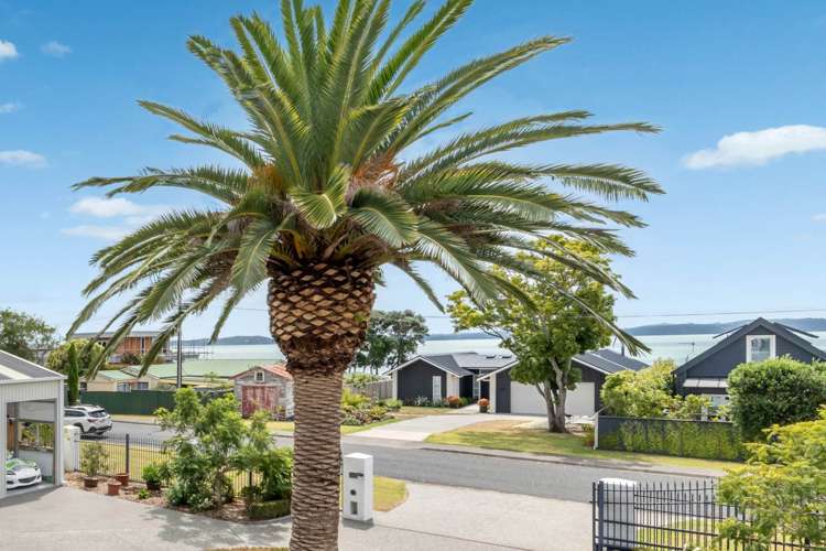6 Pohutukawa Road Beachlands_9