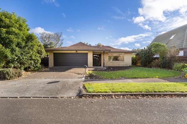Spacious family living in Riverdale