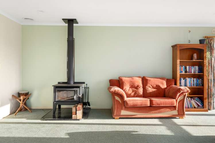207b Peers Road Kaimai_3