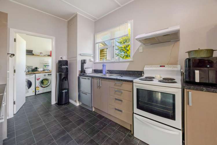 906 Tamatea Place Mahora_1