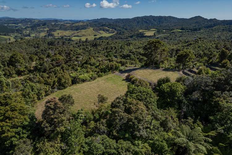 180 Silverstream Falls Row, RD1 Whitianga_1